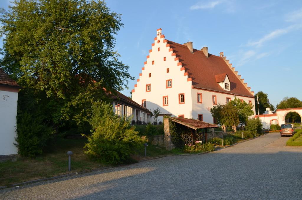 Schlossgasthof Roesch Blaibach المظهر الخارجي الصورة